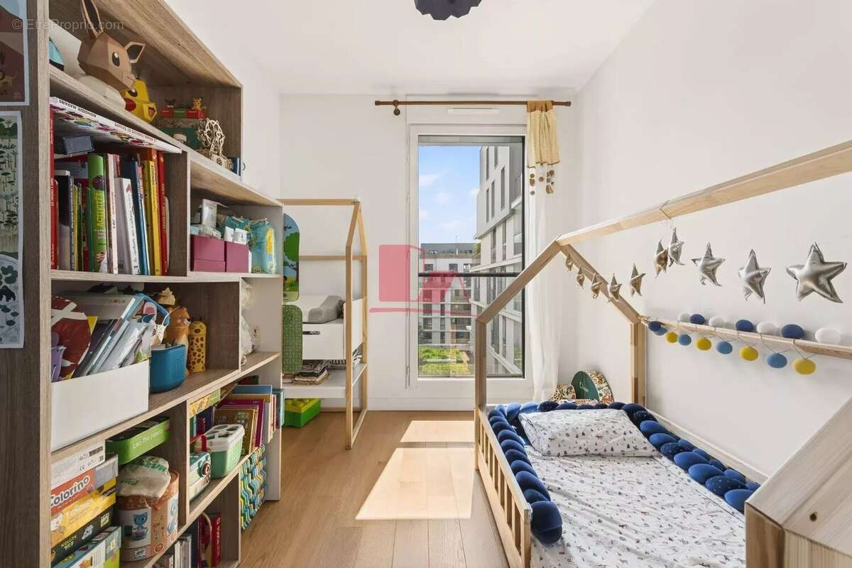 Appartement à ISSY-LES-MOULINEAUX