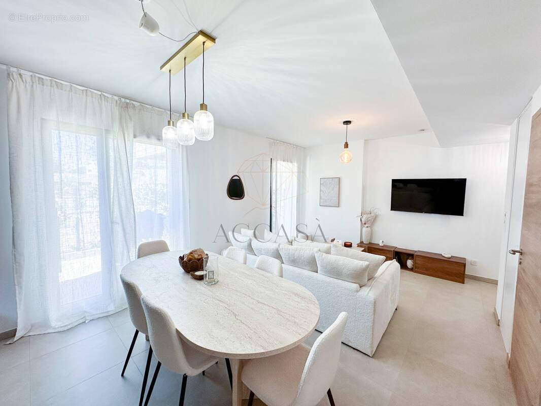 Appartement à PORTO-VECCHIO