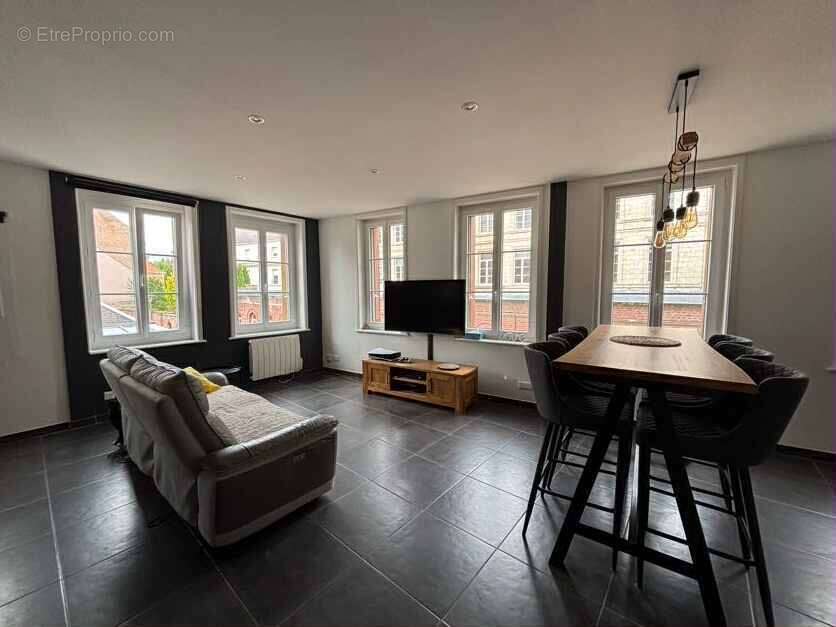 Appartement 3 pièces / 54 m² / 136 000 EUR / BETHUNE - photo 3