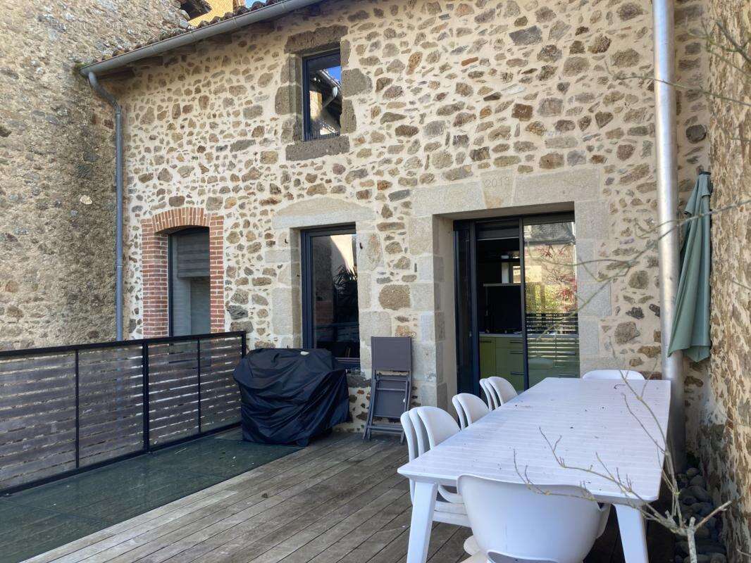 Maison à ROCHECHOUART