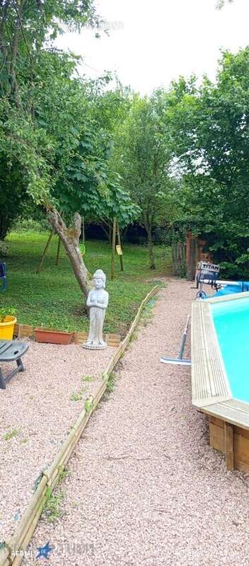 Maison à SAINT-GERAND-LE-PUY