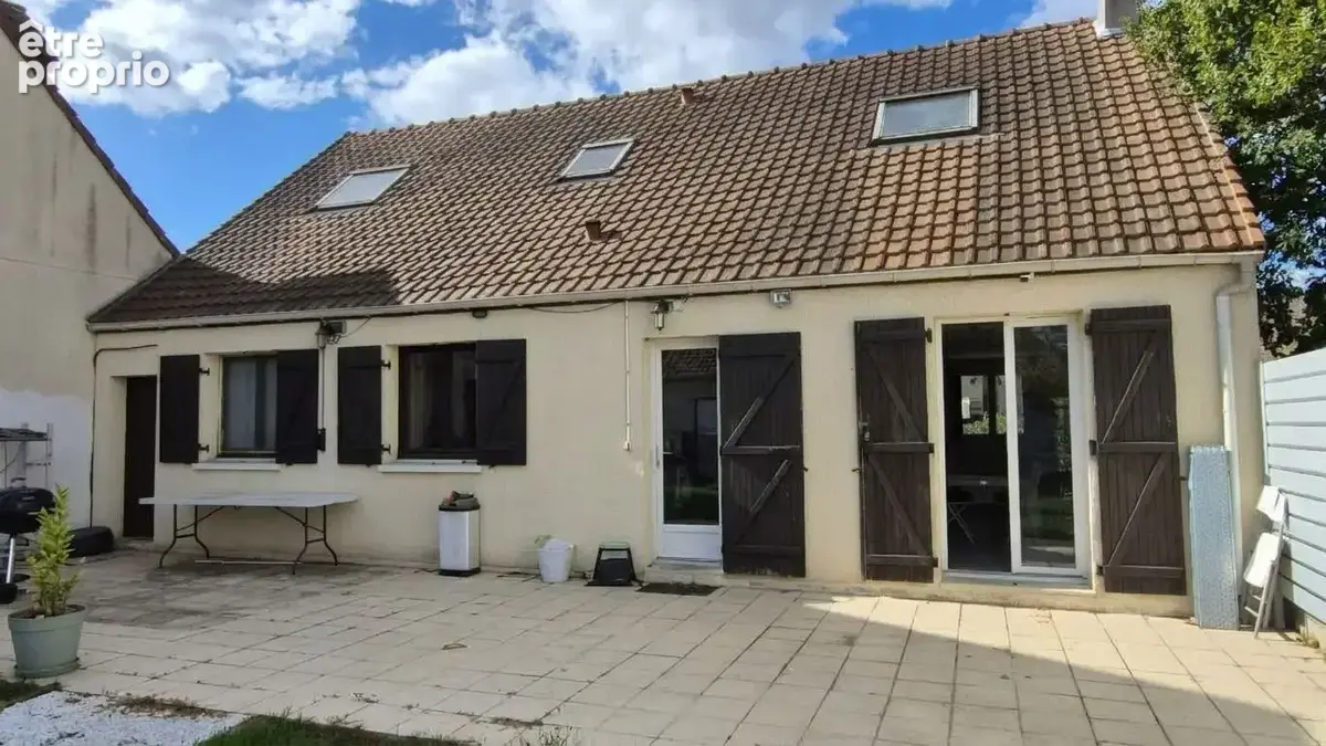 T7 de 137.5 m², vie de plain pied, terrain 735 m², garage - photo 19