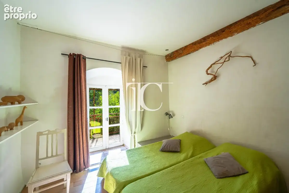 Mas du xviiieme 379m2 habitables 8700m2 de terrain riviere - photo 35