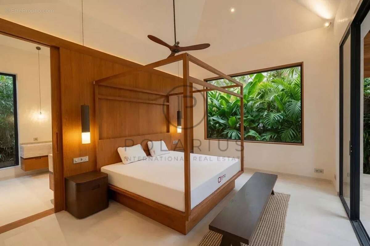 Villa exceptionnelle de 5 chambres à Pererenan  Spacieuse vie de plain-pied et piscine privée de 20 mètres - Bail emphytéotique  - photo 32