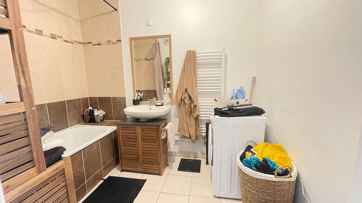 Appartement à LES ULIS