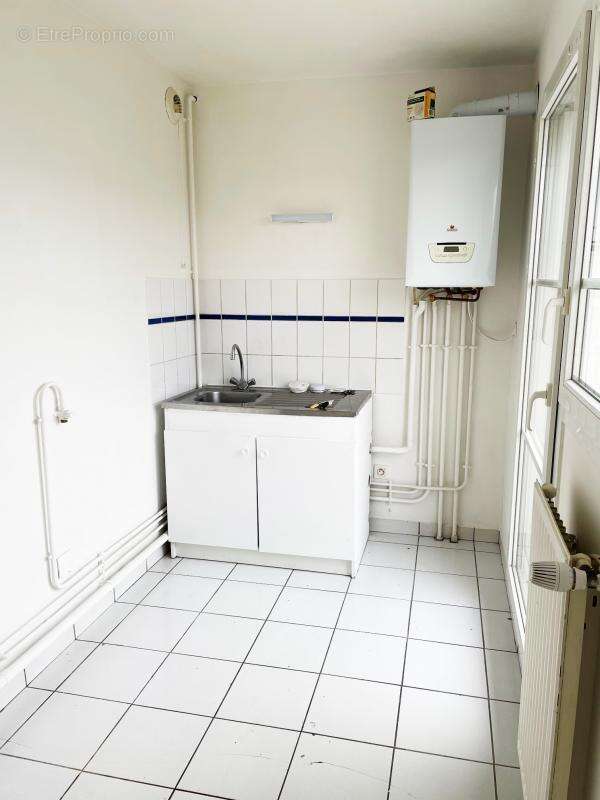 Appartement à SAINT-JEAN-DE-BRAYE