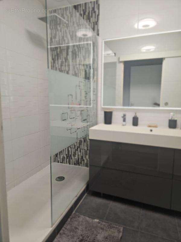 Maison Chassieu 5 pièce(s) 120 m2 - photo 9