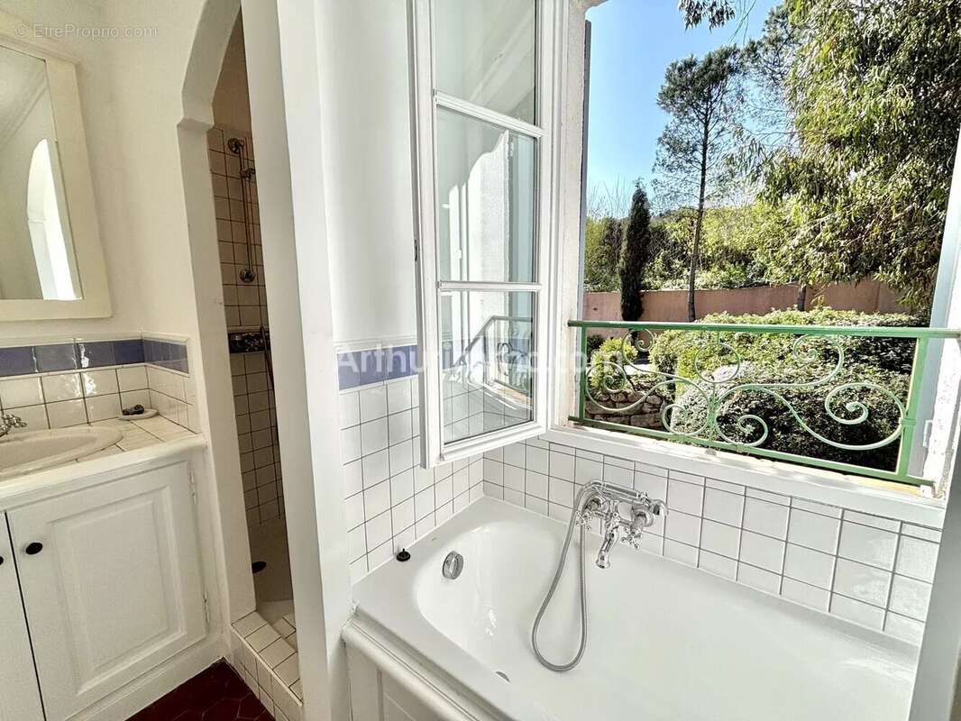 Maison à GRIMAUD