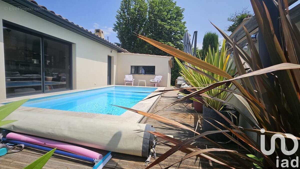 Photo 2 - Maison à SAINT-SATURNIN-LES-AVIGNON