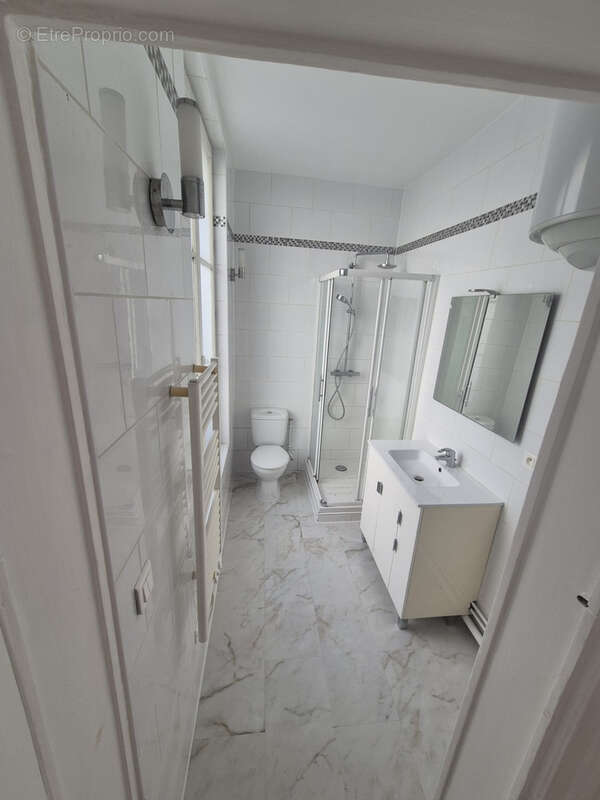 Appartement à PARIS-10E