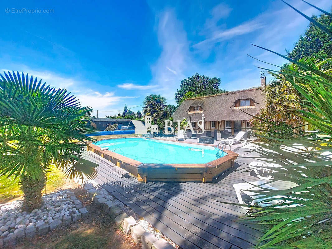 Maison 65 m² à Saint-Pierre-Des-Ifs  - photo 2