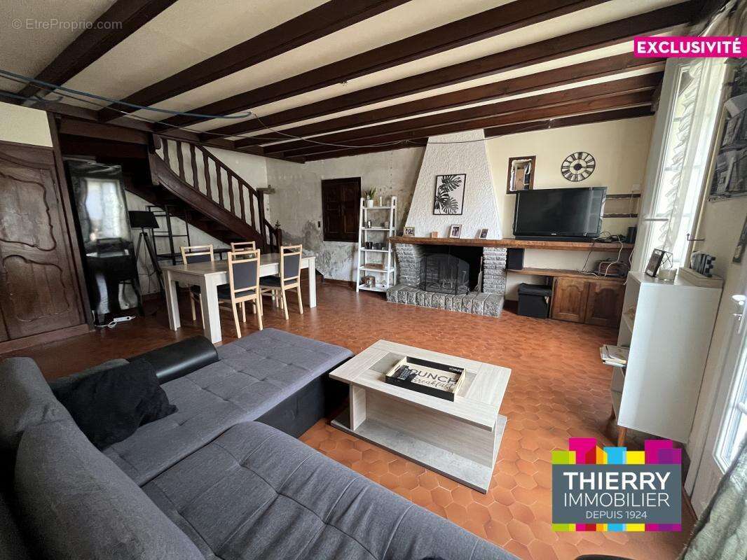 Maison à MINIAC-MORVAN