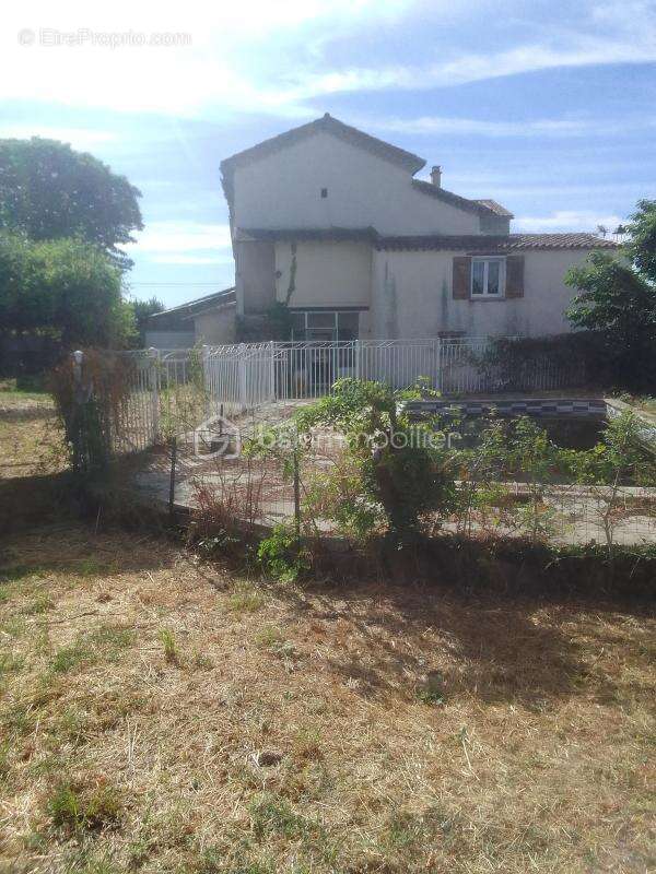 Maison à ROUSSON