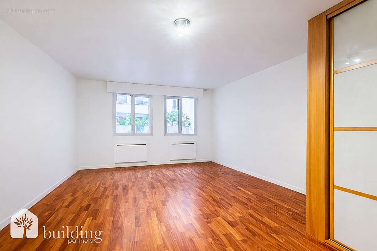 Paris Saint-Lambert - Studio de 37 m² - photo 5