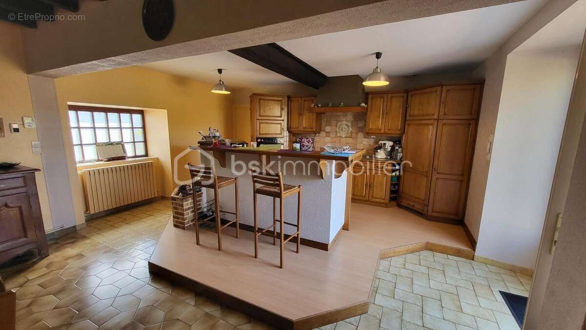 Maison à MARTIGNE-SUR-MAYENNE