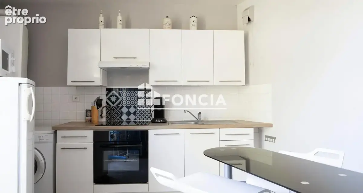 Exclusivite quartier st leu a deux pas de fac de droit appartement de t3 de 72 m2 disponible de suite - photo 2