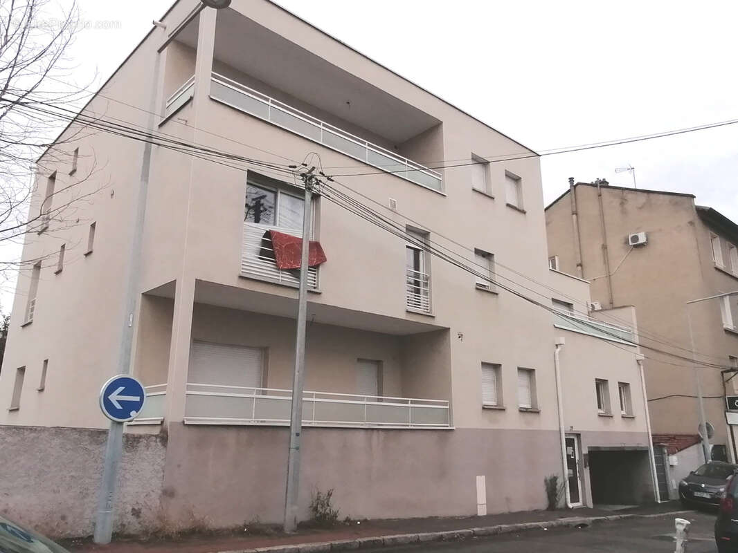 Appartement à VENISSIEUX