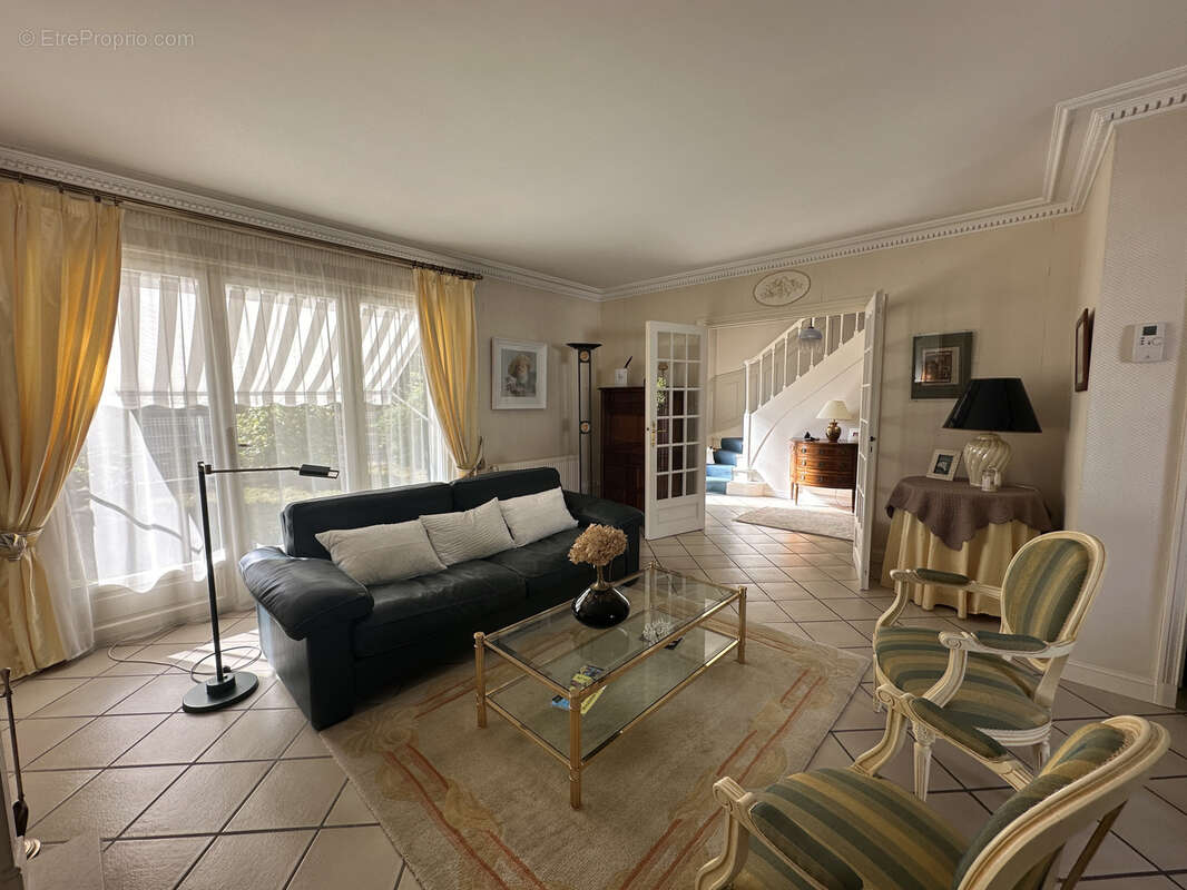 Maison à SAINT-DENIS-EN-VAL