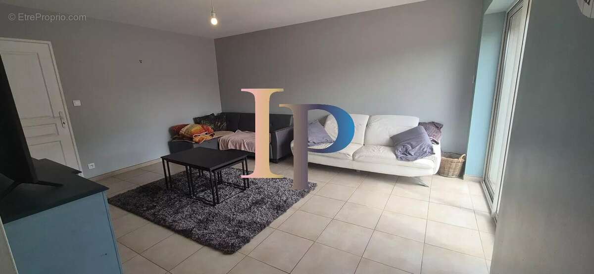 Maison à VIVANS