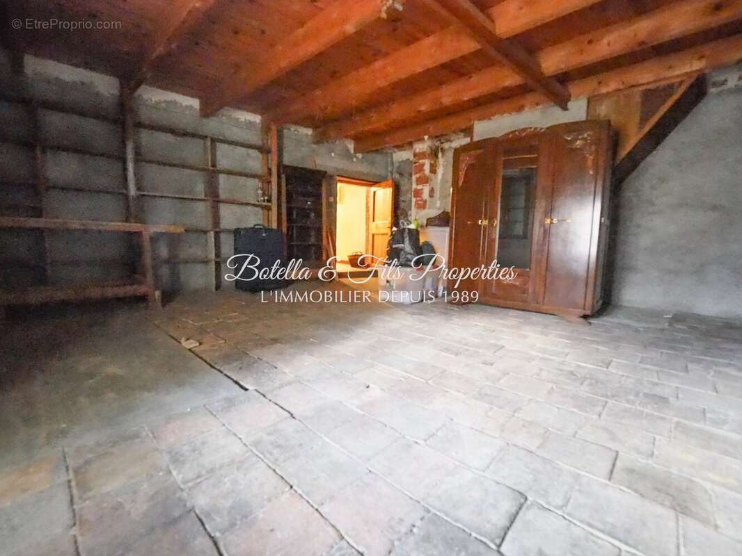 Maison 76 m² à Barjac  - photo 11