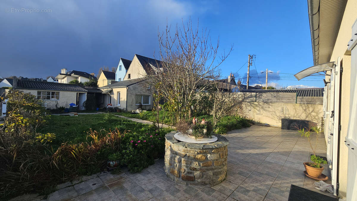 Maison à CAMARET-SUR-MER