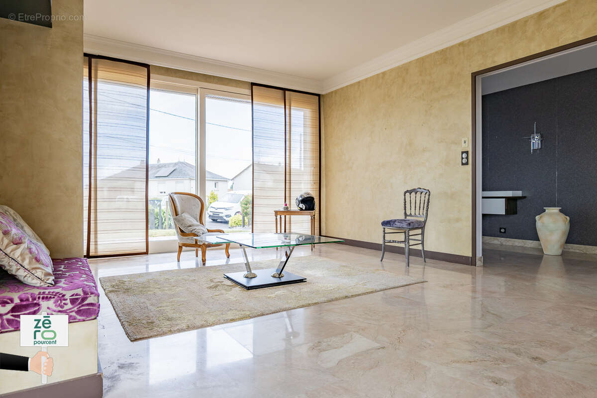 Maison à LES HERBIERS