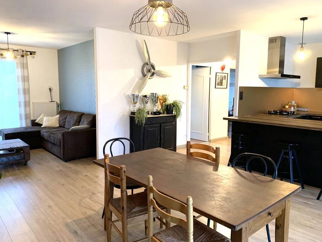 Maison à BEAUMONT-LES-VALENCE