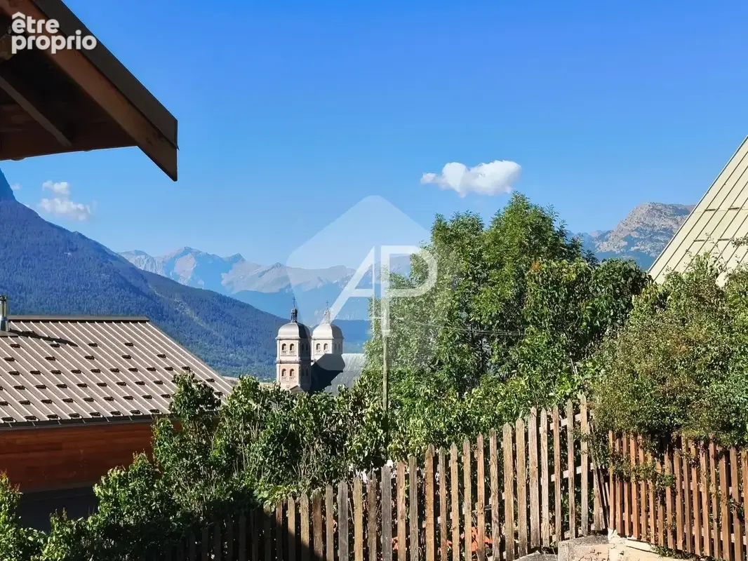Appartement 100 m² à Briancon  - photo 1