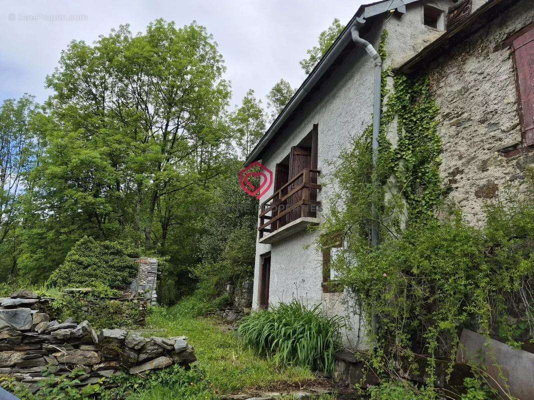Maison à LE PORT