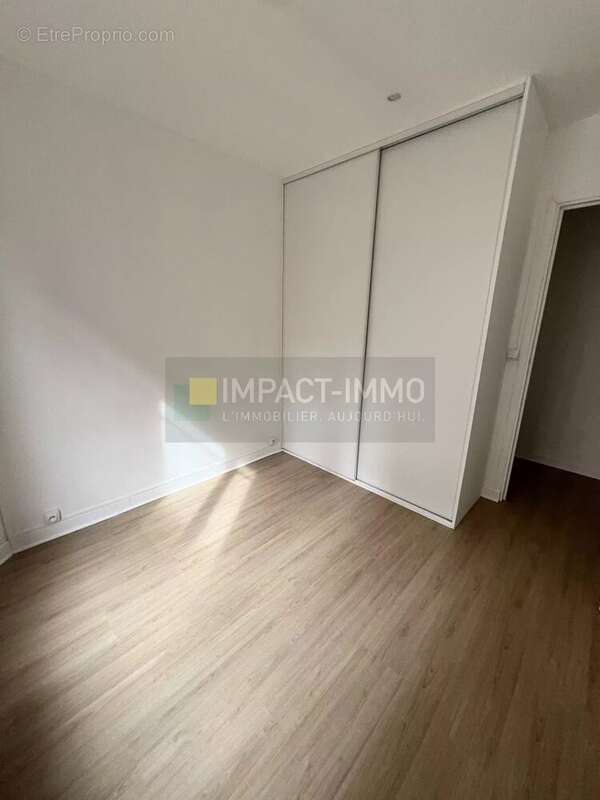 Appartement à SURESNES