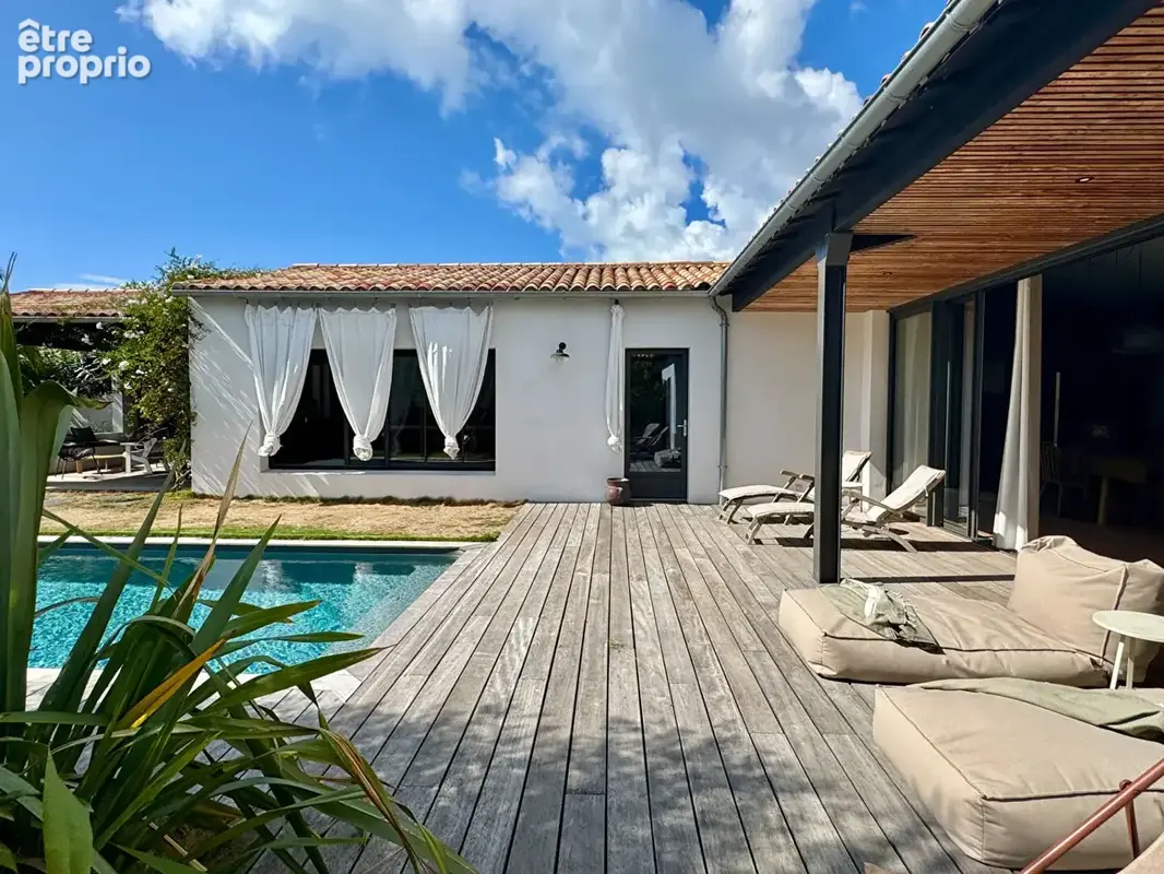 Maison Sainte Marie De Re 8 pièce(s) 182 m2 - photo 2