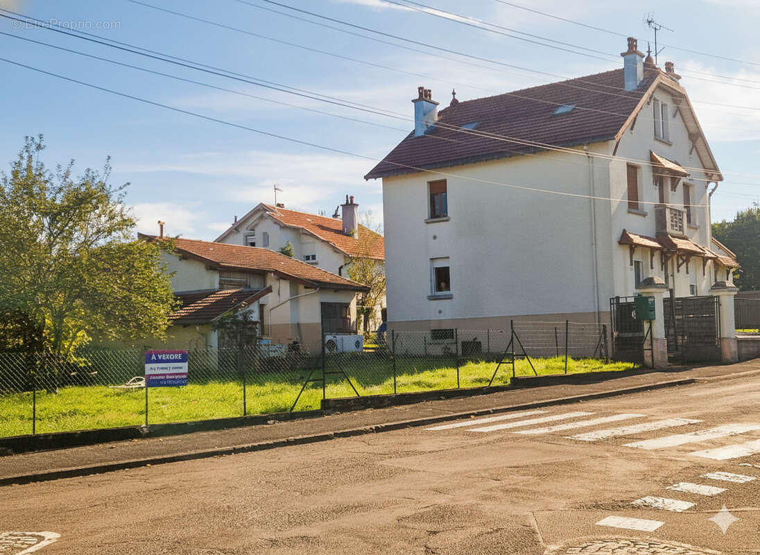 Maison à LUXEUIL-LES-BAINS