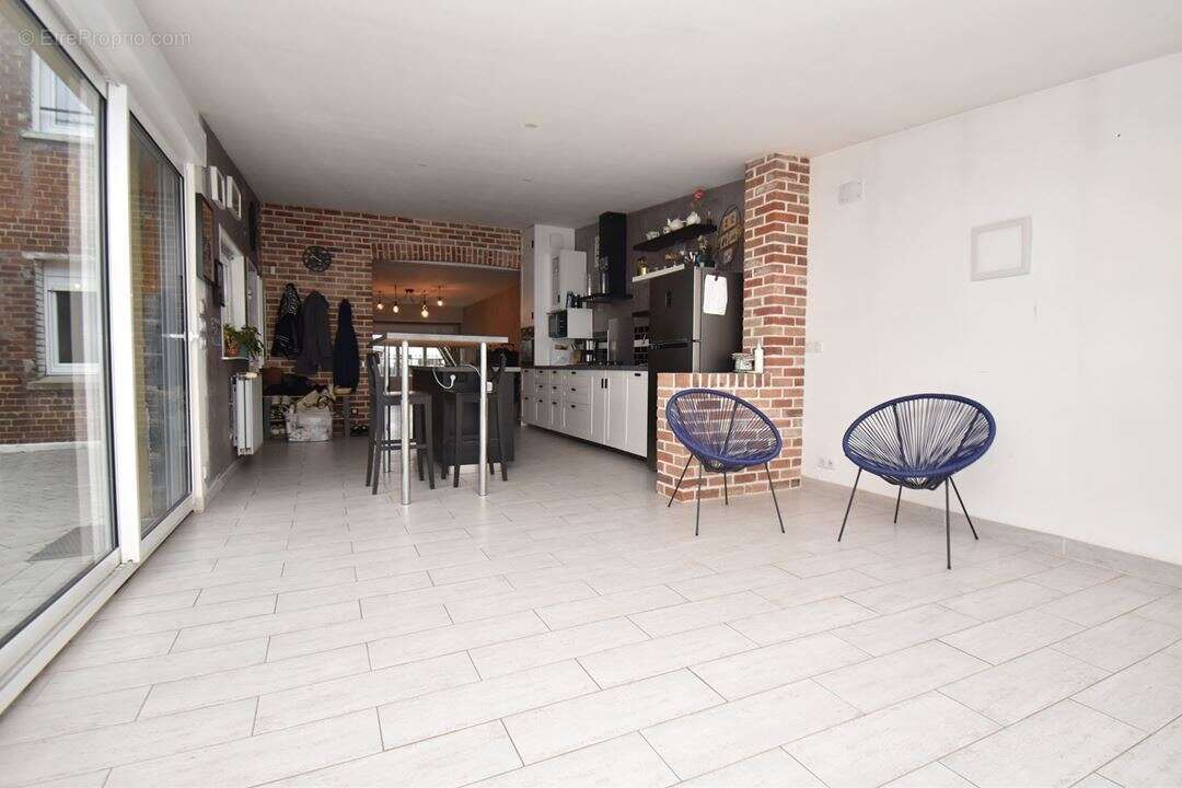 Maison 126 m² à Caudry  - photo 4