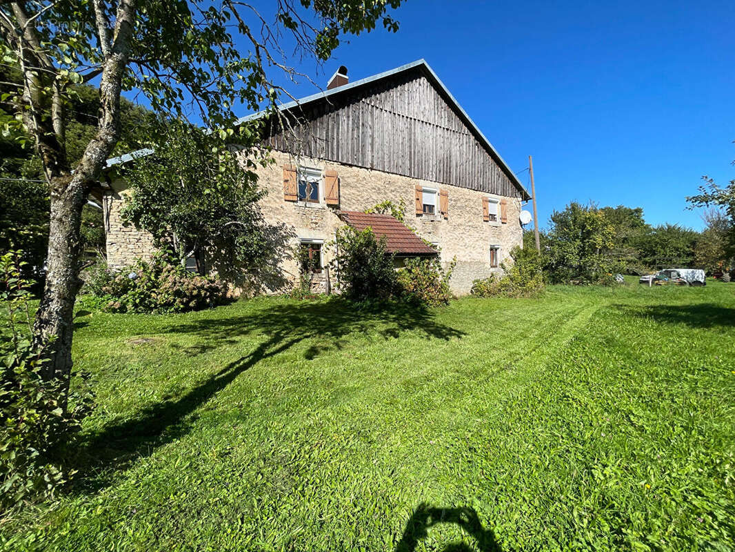 Maison à FROIDEVAUX