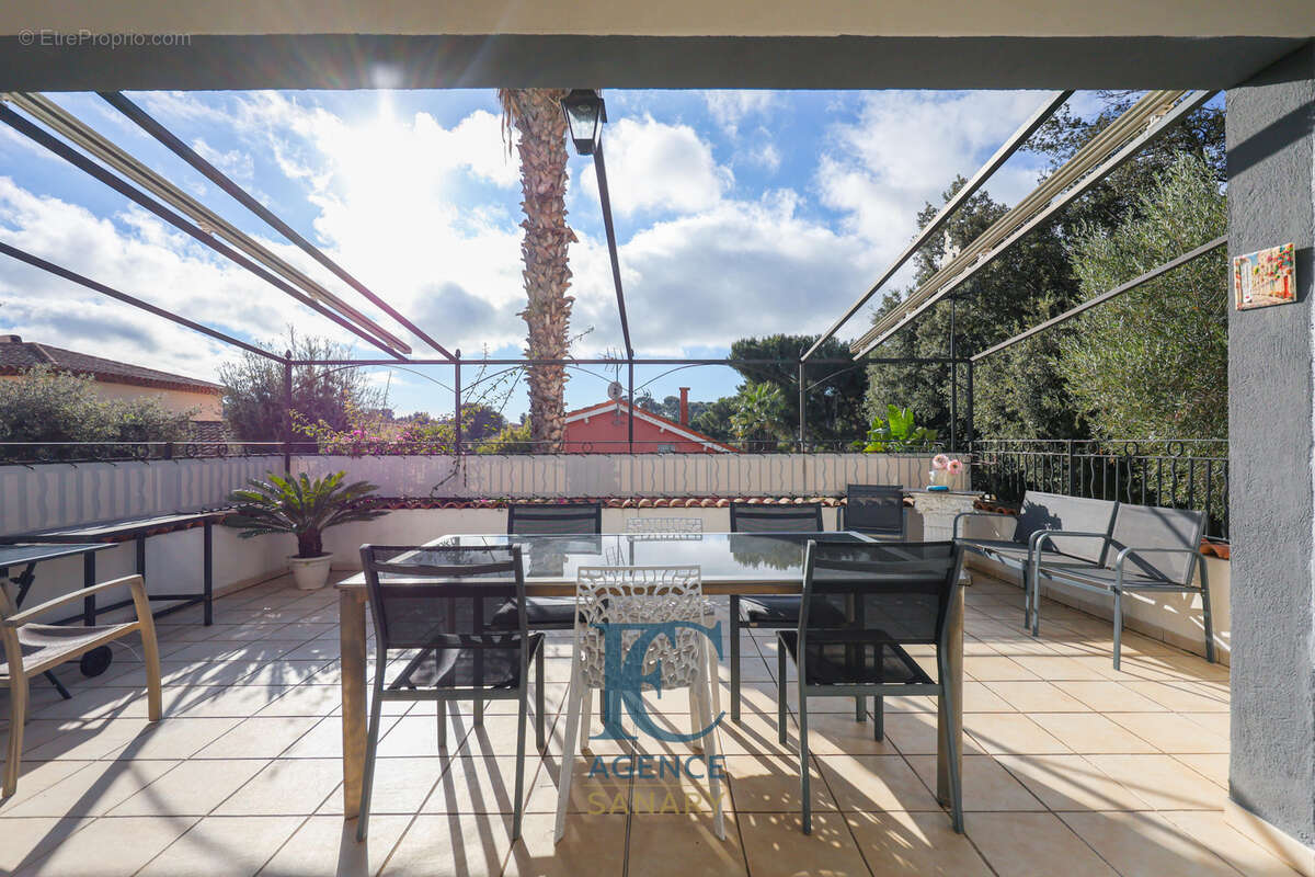 Maison à SIX-FOURS-LES-PLAGES