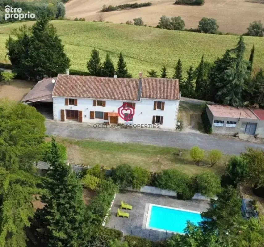 Ancien corps de ferme rénové avec gîte et piscine - photo 14
