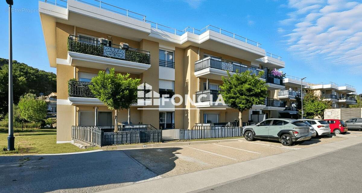 Appartement à VILLENEUVE-LOUBET