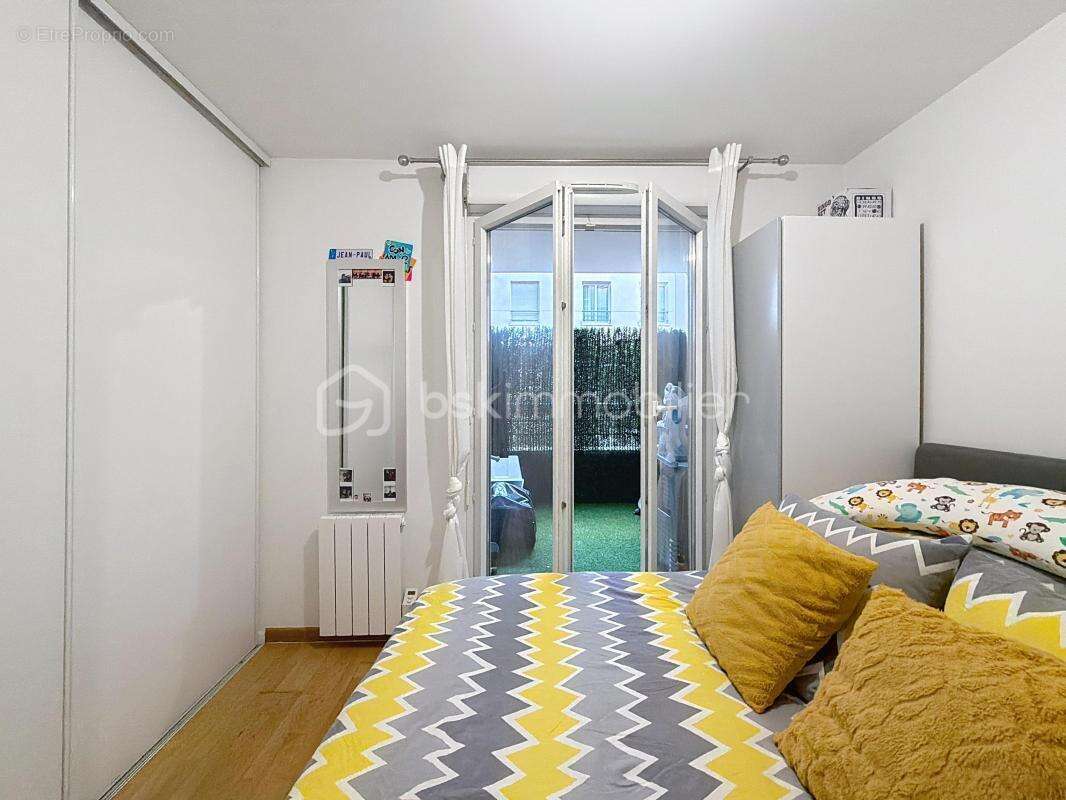 Appartement à LA COURNEUVE