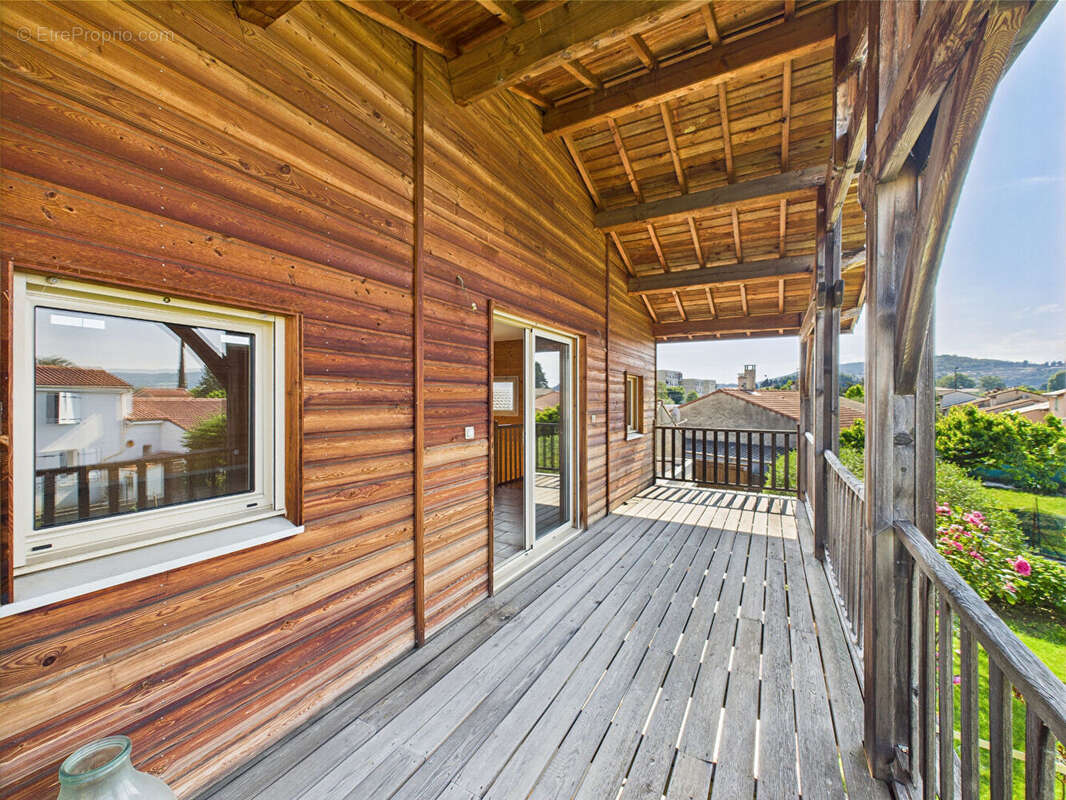 Maison à LIVRON-SUR-DROME