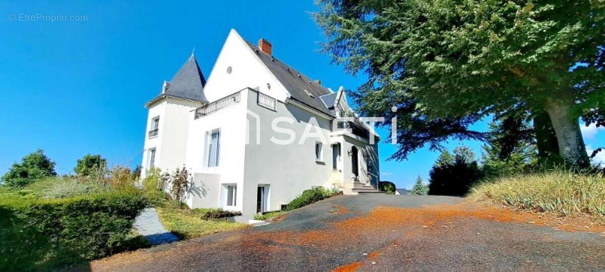 Photo 3 - Maison à ROCHECORBON