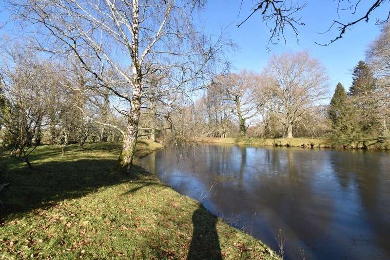 Maison à SAINT-AGNANT-DE-VERSILLAT