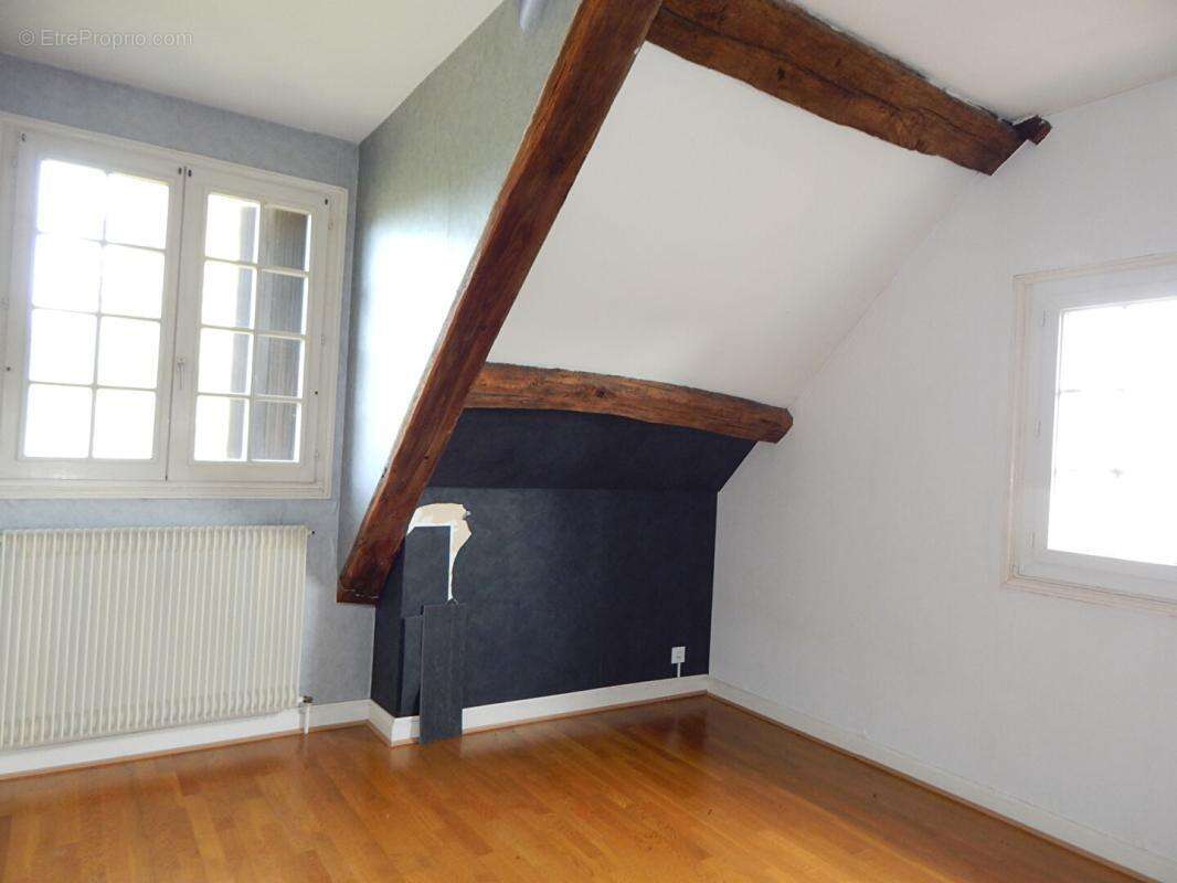 Maison à ORMES