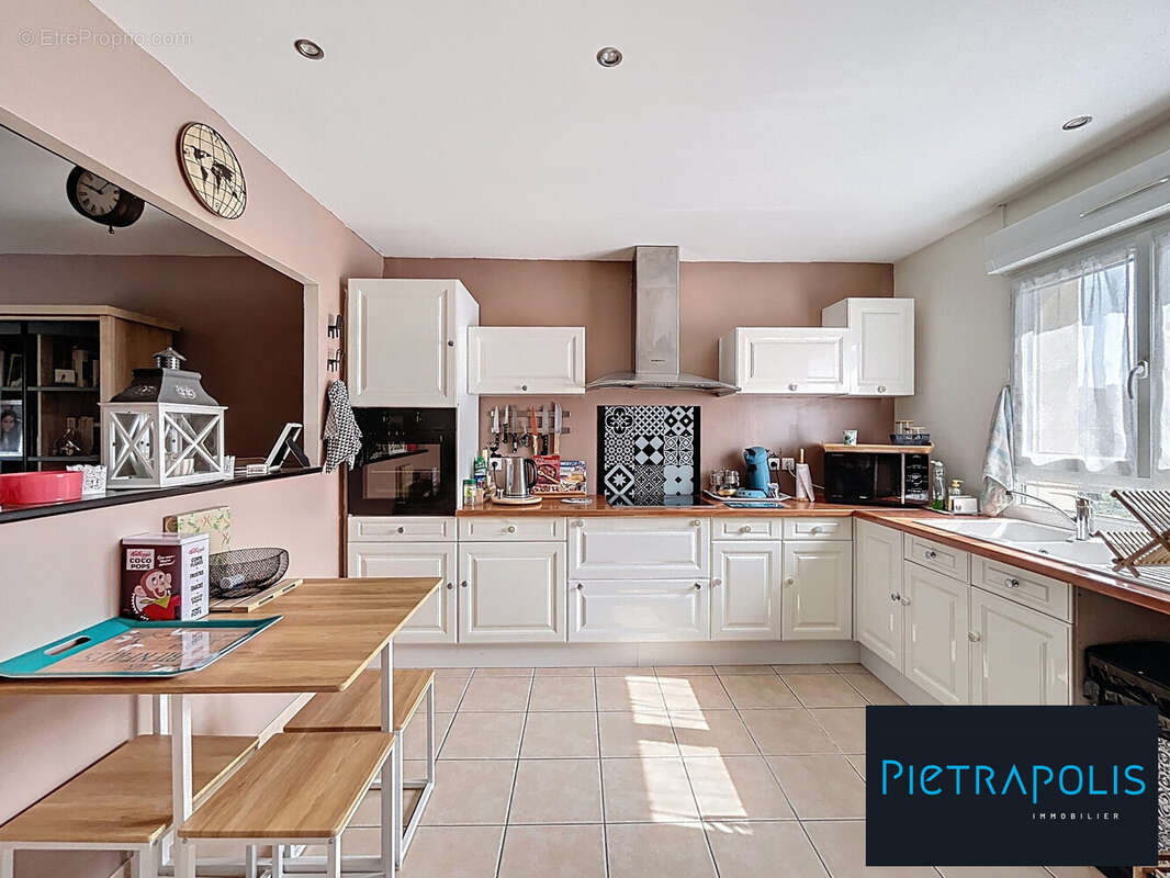 Appartement à SAINT-JULIEN