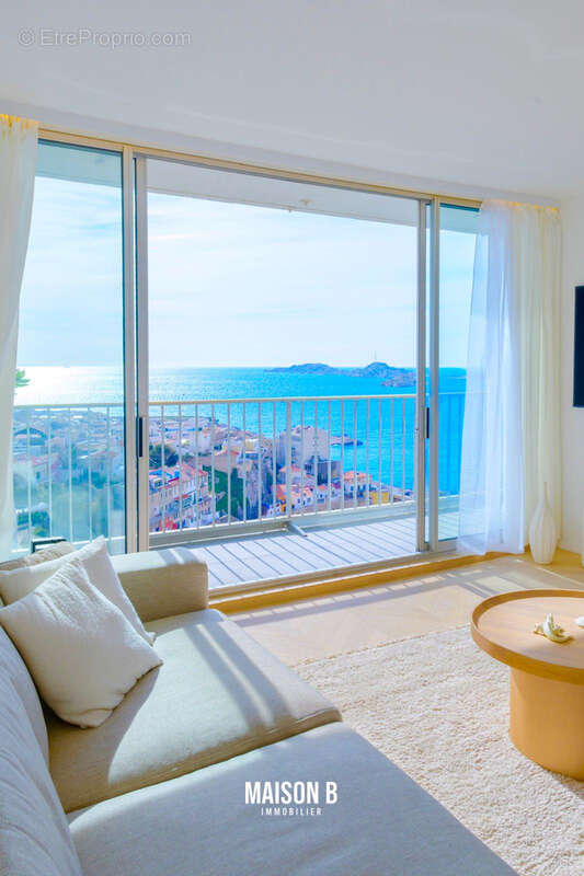 Appartement à MARSEILLE-7E