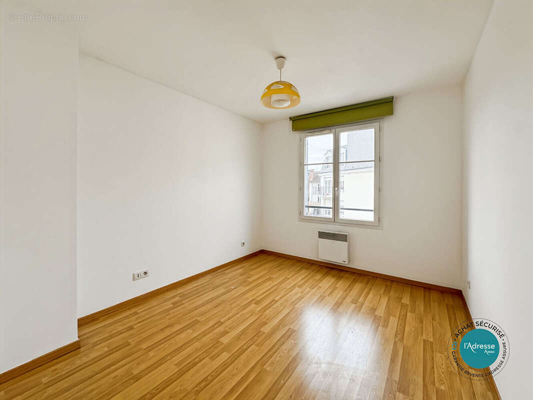 Appartement à CORBEIL-ESSONNES