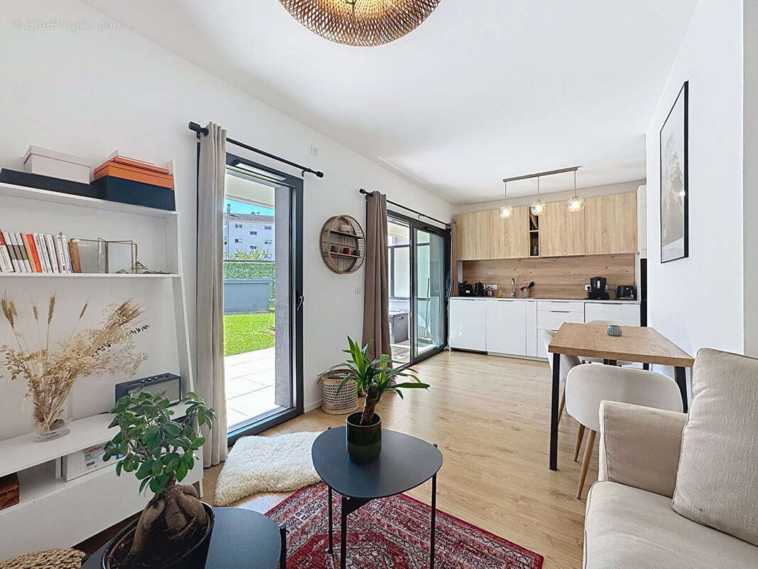 Appartement à ANNECY-LE-VIEUX