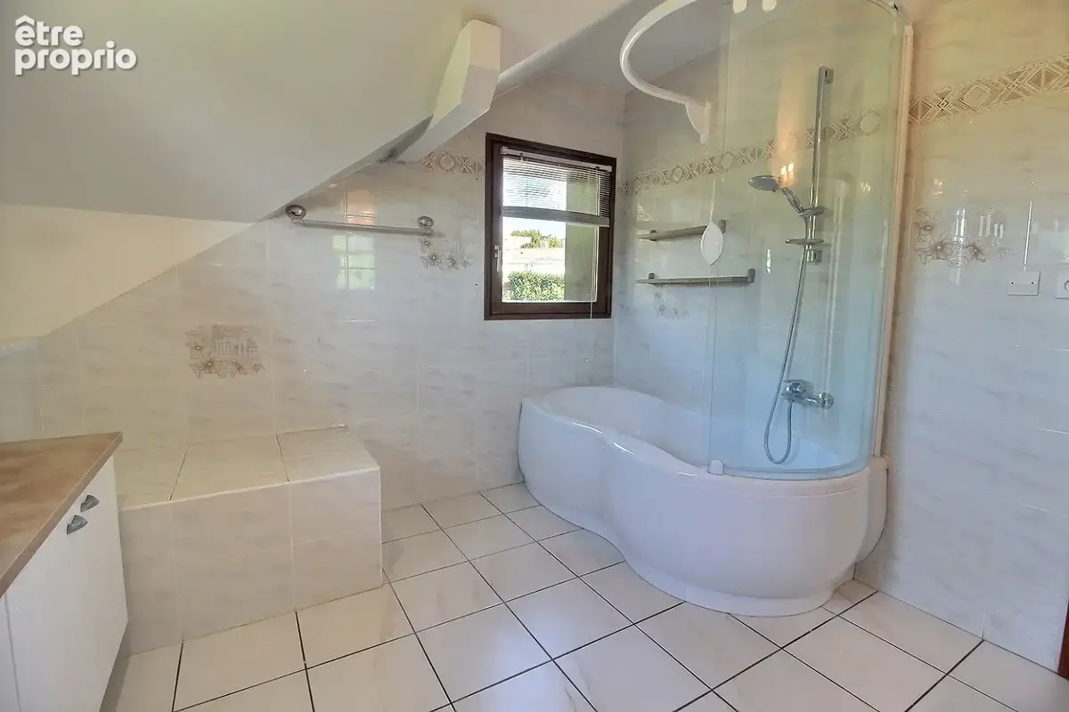 Maison 5 pièces 176 m² à vendre à Ballaison (74140) - photo 18