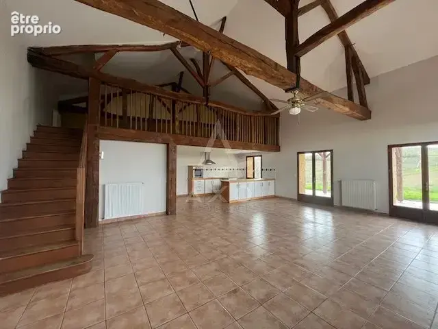 Ensemble immobilier - 2 maisons en pierre sur 3200 m² de terrain - photo 3