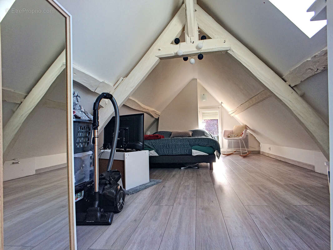 Maison à NEUILLY-SOUS-CLERMONT