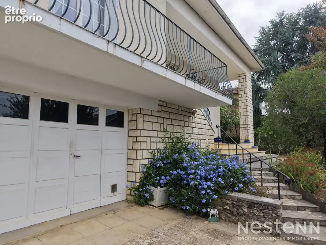 A Vendre Maison de 97 m² avec sous-sol complet et jardin paysagé à Condom - photo 5